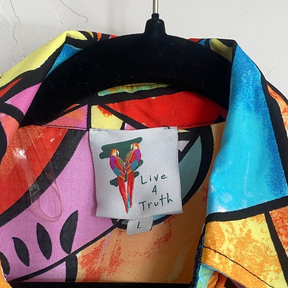 Live 4 Truth Multicolor Abstract Shirt - Picture 2 of 5